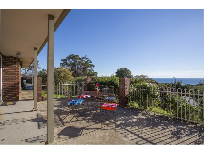 15 Bounty Road, Hallett Cove SA 5158
