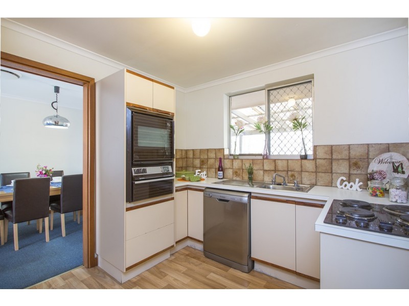 15 Bounty Road, Hallett Cove SA 5158