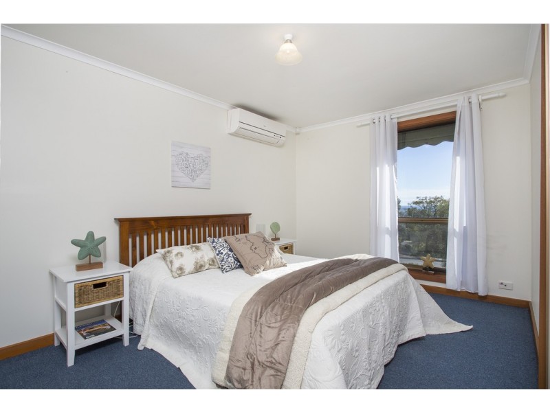 15 Bounty Road, Hallett Cove SA 5158