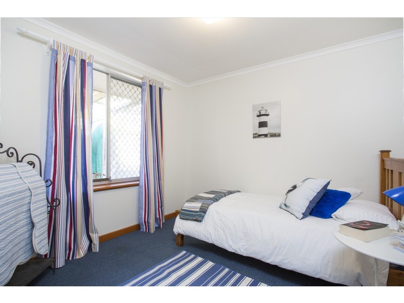 15 Bounty Road, Hallett Cove SA 5158