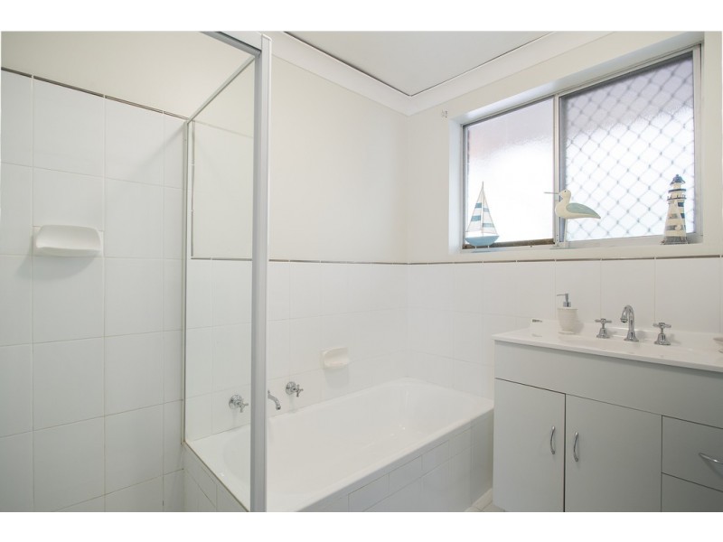 15 Bounty Road, Hallett Cove SA 5158