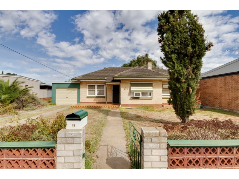 9 Inverell Avenue, North Plympton SA 5037