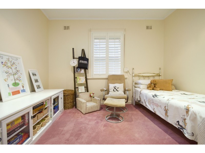 24 Stuart Road, South Plympton SA 5038