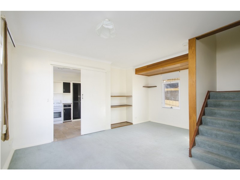 2/195 Military Road, Henley Beach South SA 5022