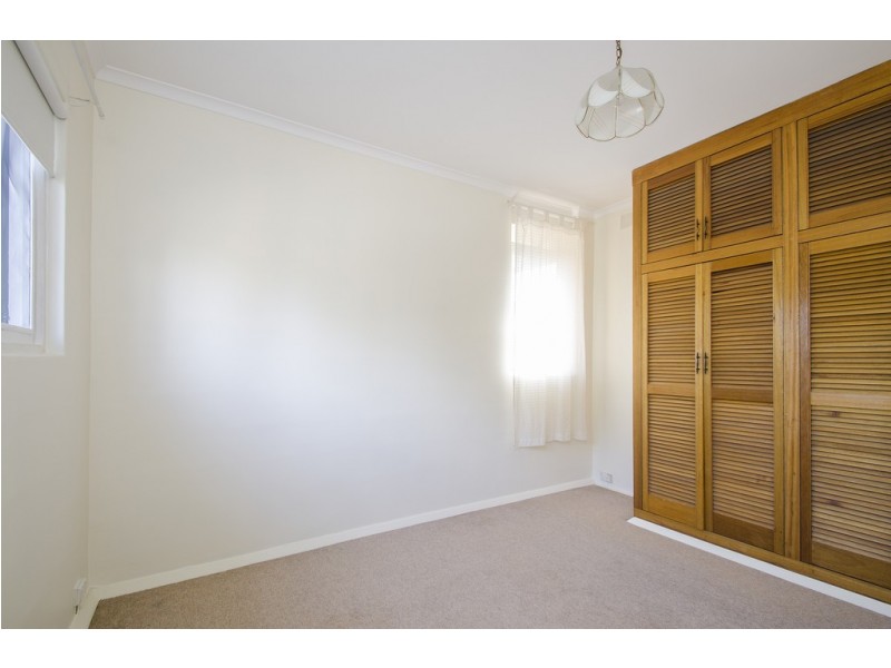 2/195 Military Road, Henley Beach South SA 5022