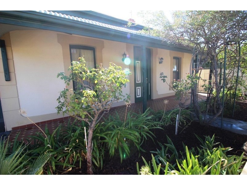 5 Fulton Street, Glenelg North SA 5045
