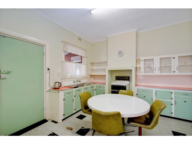 2 Bagshaw Street, Glenelg North SA 5045