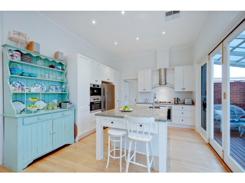 21 Bath Street, Glenelg South SA 5045