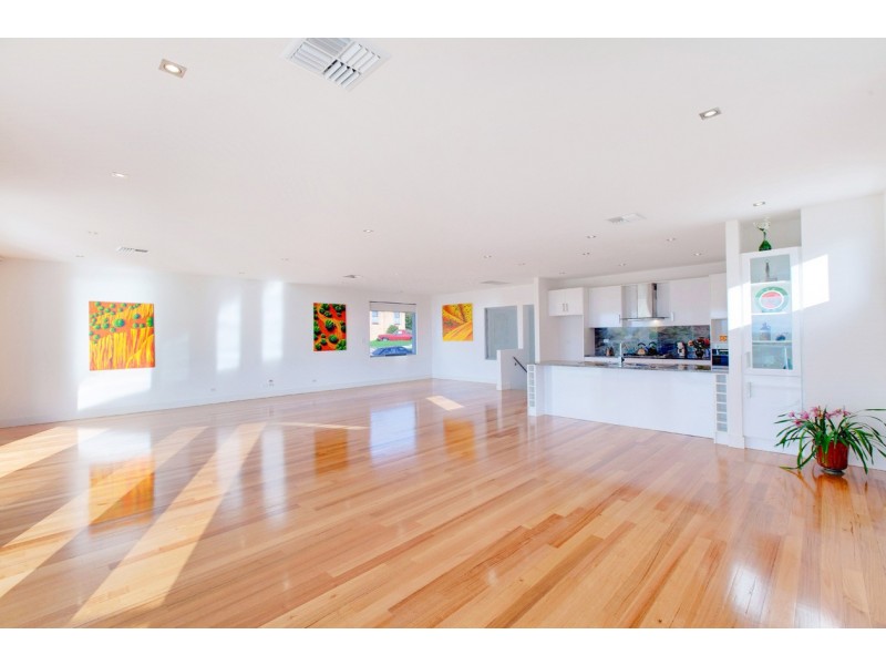 7 Bakewell Crescent, Marino SA 5049