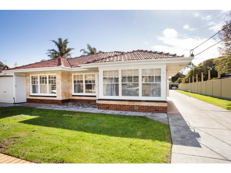 1/1 Giles Avenue, Glenelg SA 5045