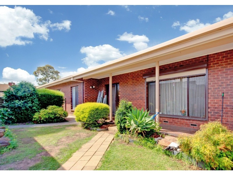 24 Burns Court, Morphett Vale SA 5162
