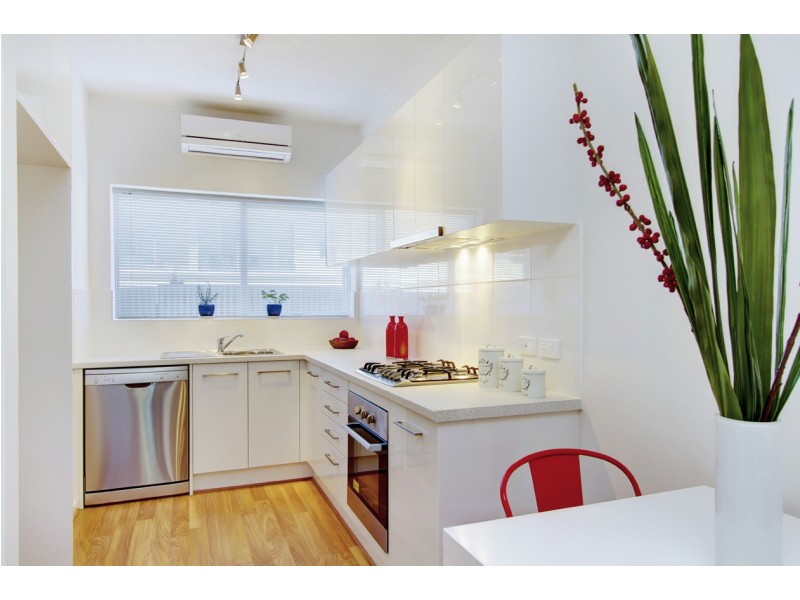 3/194 Seaview Road, Henley Beach South SA 5022