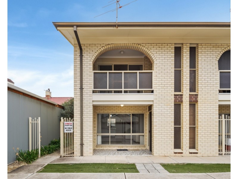 4/366 Seaview Road, Henley Beach SA 5022