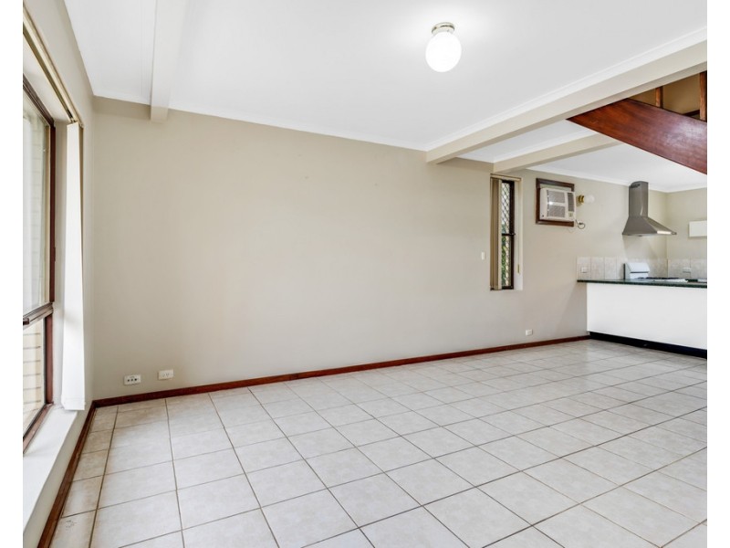 4/366 Seaview Road, Henley Beach SA 5022