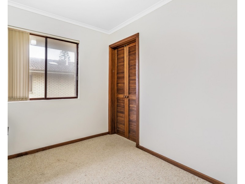 4/366 Seaview Road, Henley Beach SA 5022