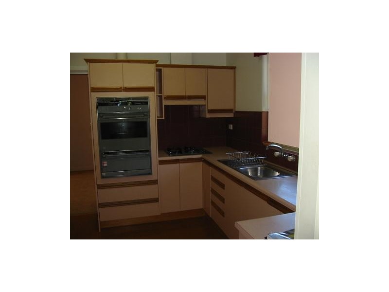 33 Poole Avenue, Woodville South SA 5011