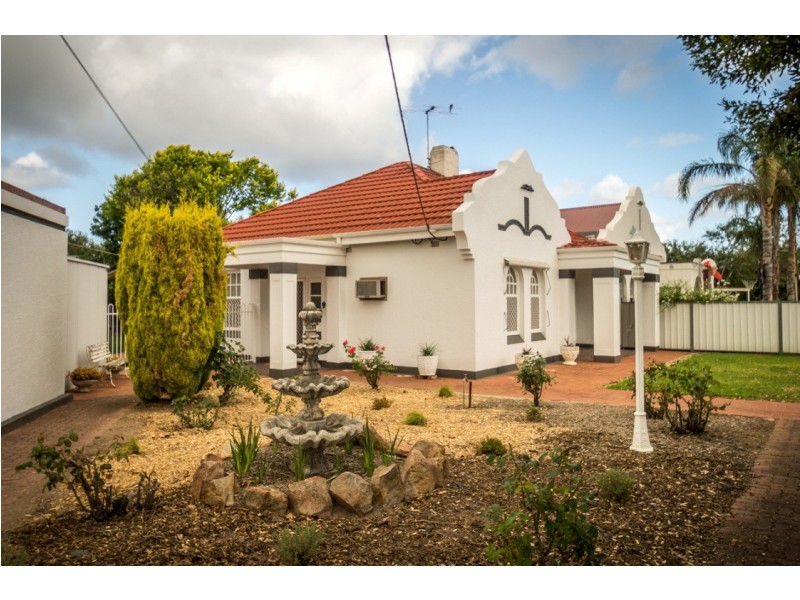 6 Rugless Terrace, Glenelg East SA 5045