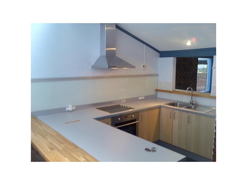 12 Hay Street, Aberfoyle Park SA 5159