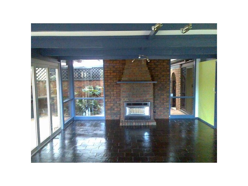 12 Hay Street, Aberfoyle Park SA 5159