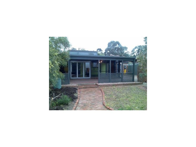 12 Hay Street, Aberfoyle Park SA 5159