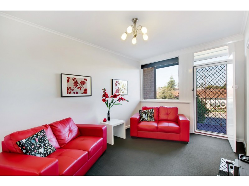 8/44 Broadway, Glenelg South SA 5045