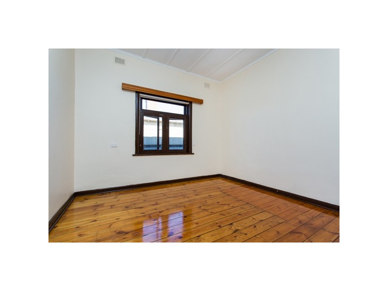 11 Laurel Street, Pennington SA 5013