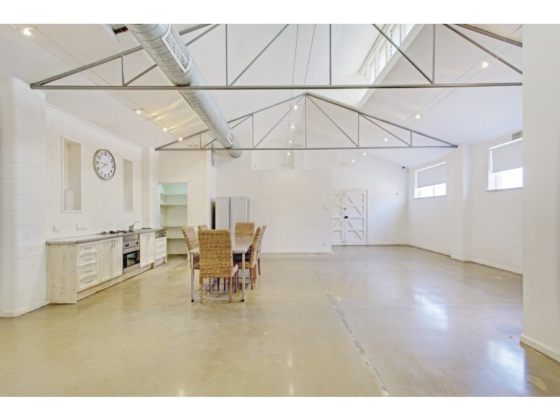 8 Hocking Place, Adelaide SA 5000