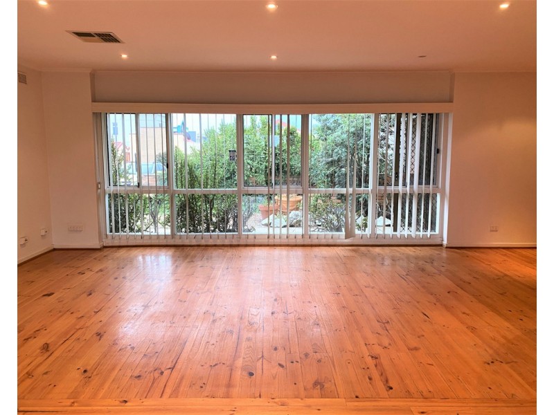 1 Chetwynd Street, West Beach SA 5024