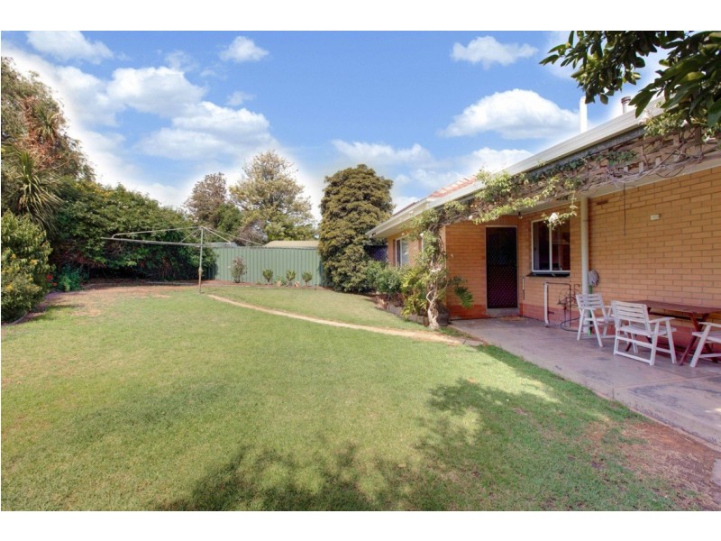 15 Durant Avenue, Morphett Vale SA 5162