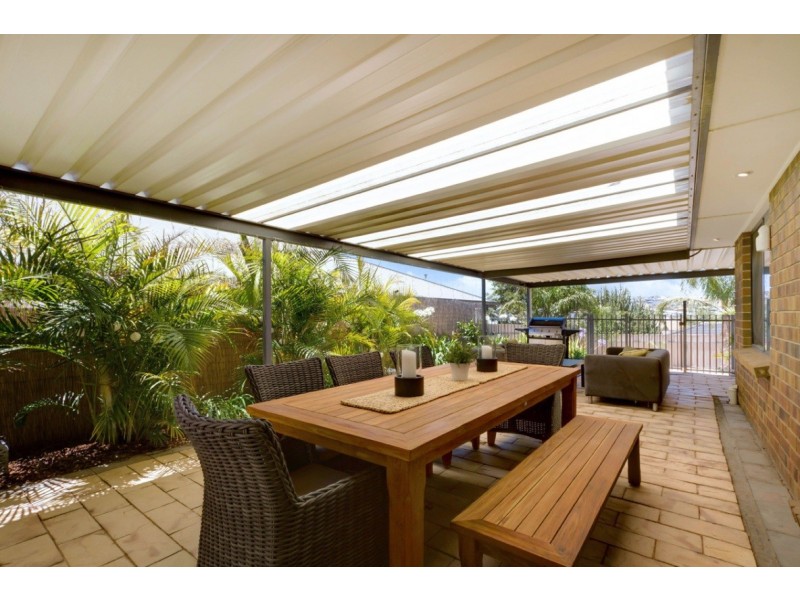 2 Brampton Court, Hallett Cove SA 5158