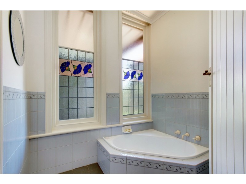 92 Moseley Street, Glenelg South SA 5045