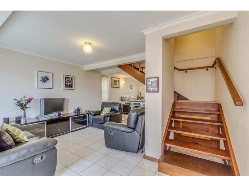 4/366 Seaview Road, Henley Beach SA 5022