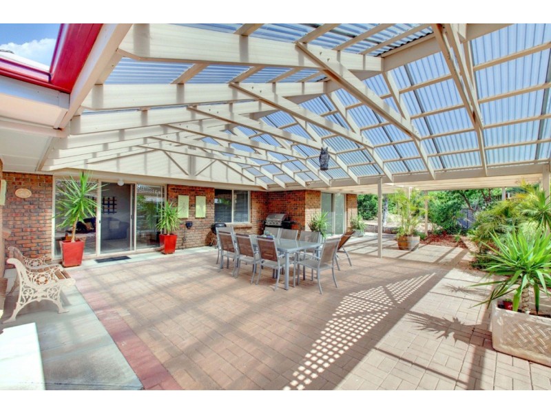 46 Equestrian Drive, Woodcroft SA 5162