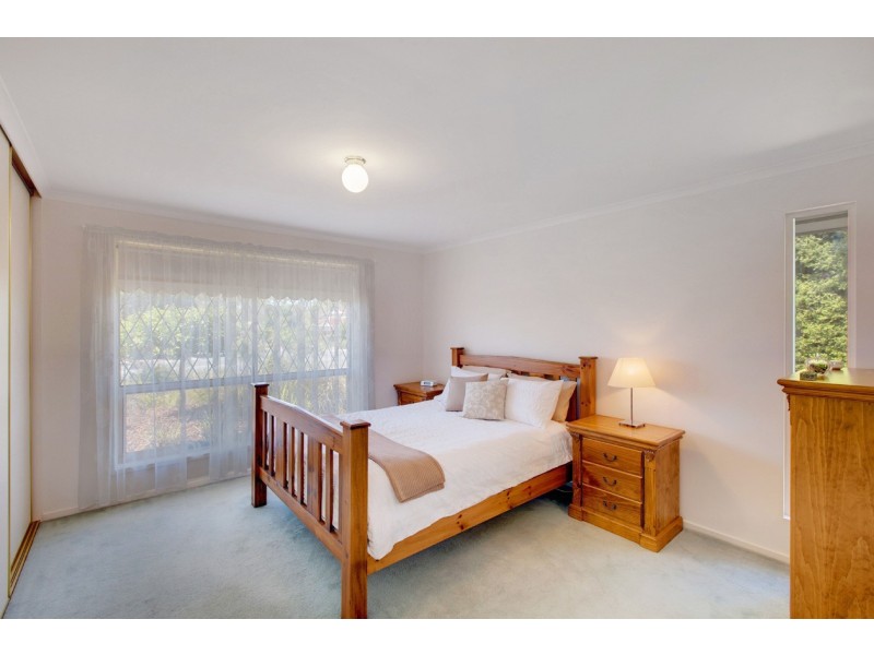 46 Equestrian Drive, Woodcroft SA 5162