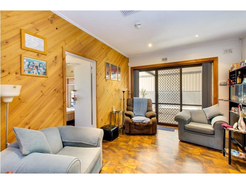 8 Plew Avenue, Morphettville SA 5043