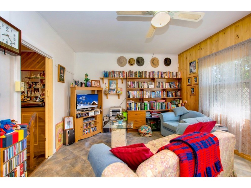 8 Plew Avenue, Morphettville SA 5043