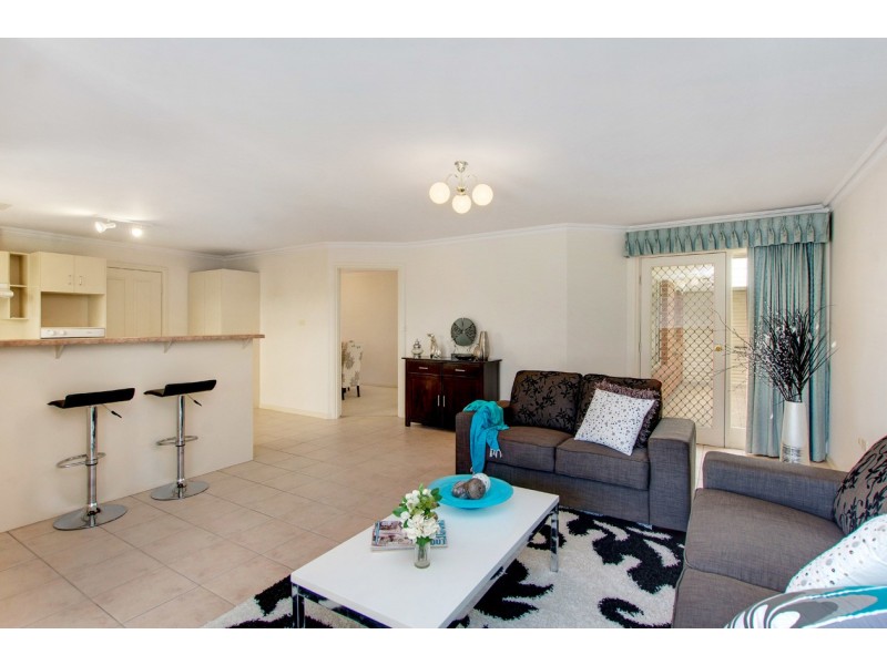 8 Burgundy Way, Glengowrie SA 5044