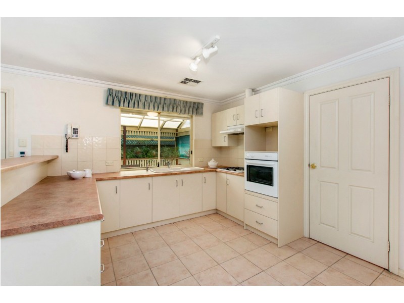 8 Burgundy Way, Glengowrie SA 5044