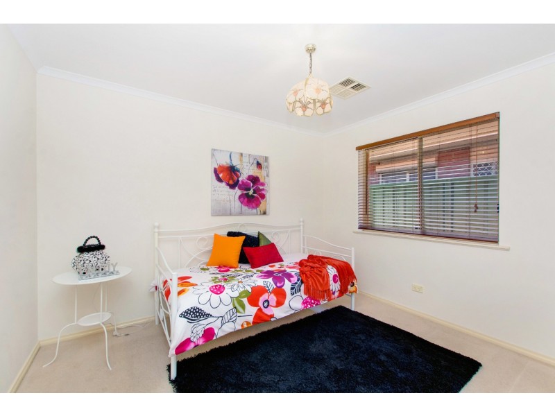 8 Burgundy Way, Glengowrie SA 5044