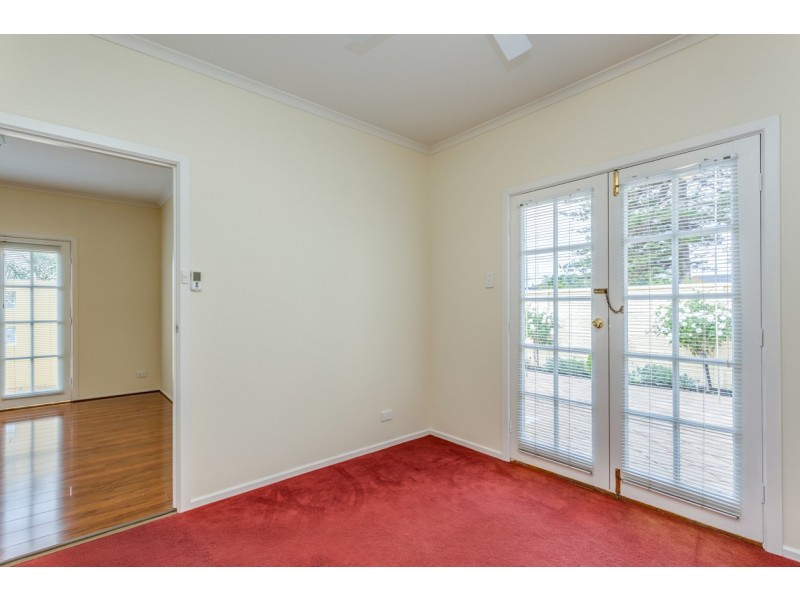 1 Lauriana Court, North Haven SA 5018