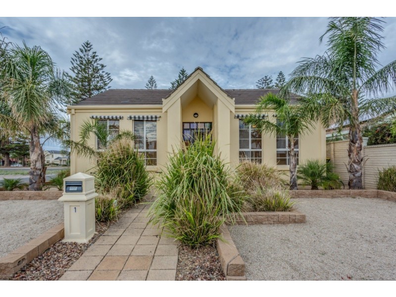 1 Lauriana Court, North Haven SA 5018