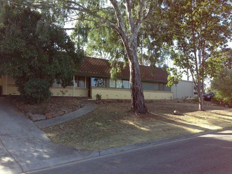 4 Lorina Court, Flagstaff Hill SA 5159