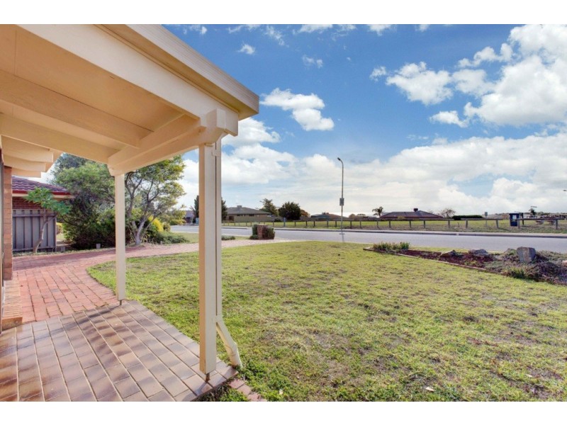 35 Nalimba Street, Hallett Cove SA 5158