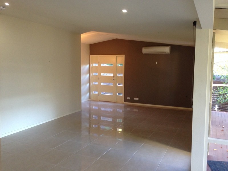 5 Holmes Court, Flagstaff Hill SA 5159