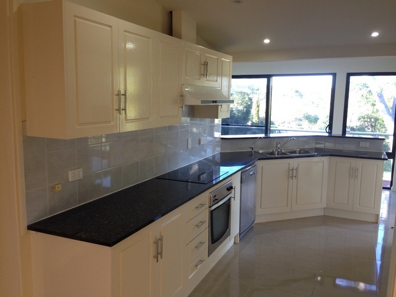 5 Holmes Court, Flagstaff Hill SA 5159