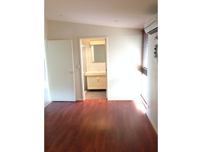 5 Holmes Court, Flagstaff Hill SA 5159