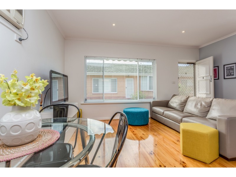 8/32-34 Old Tapleys Hills Road, Glenelg North SA 5045
