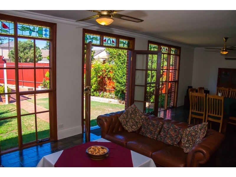 1 Crewe Street, Henley Beach SA 5022