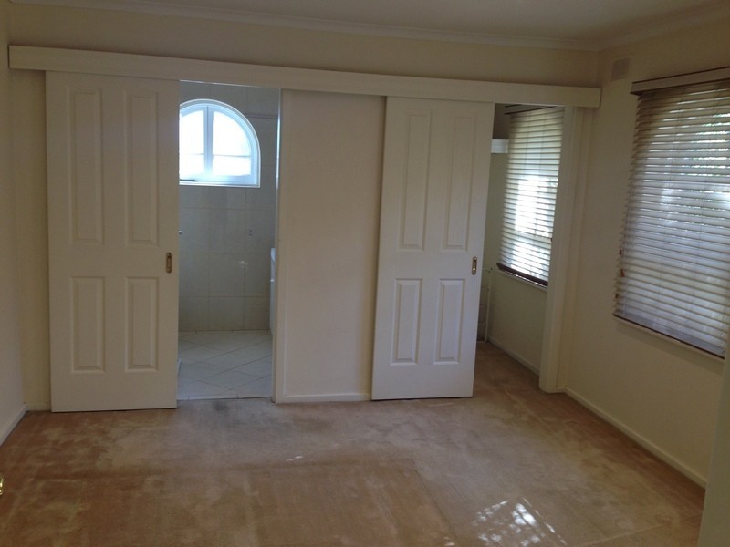 17 Ridgefield Avenue, Seaview Downs SA 5049