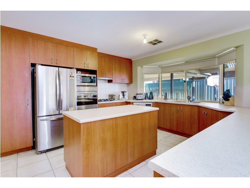 7 Magazine Drive, Walkley Heights SA 5098